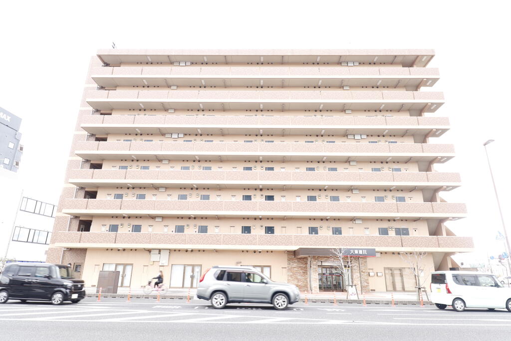 建物外観　外観です♪駅近で便利です♪
