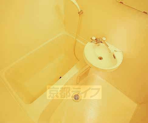 バス・シャワールーム　実際の間取りと違う場合があります