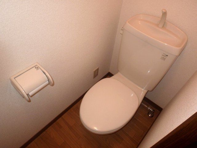 トイレ　清潔感のあるトイレです。