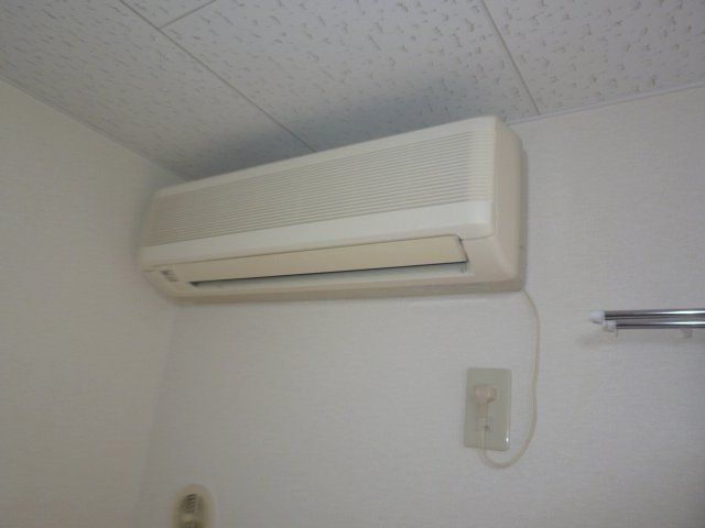 その他設備　エアコン一基付きです。