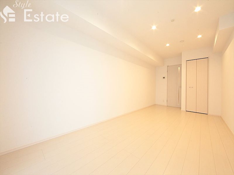 居室・リビング　内装