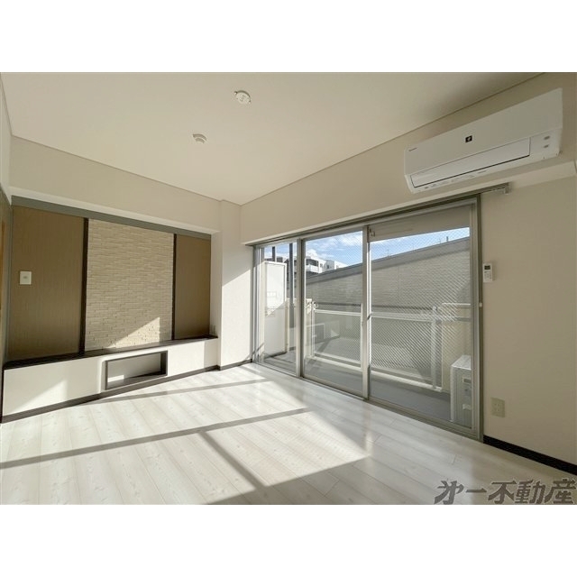 居室・リビング　洋室