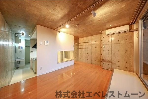 居室・リビング　使いやすい居間です