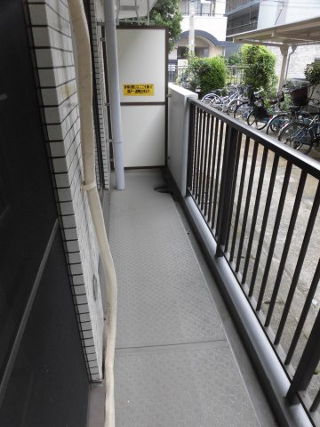 バルコニー　※別室参考写真