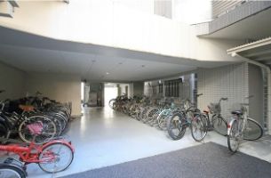 駐車場　駐輪場