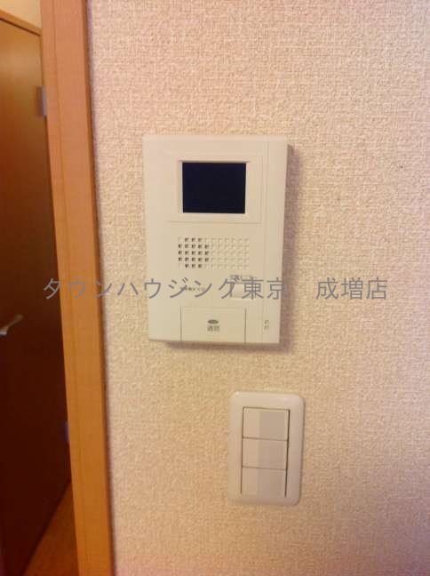 セキュリティ　モニター付インターホン