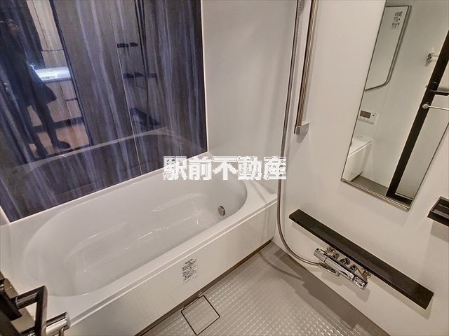 バス・シャワールーム　写真は別号室