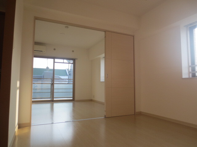 居室・リビング　現状優先です