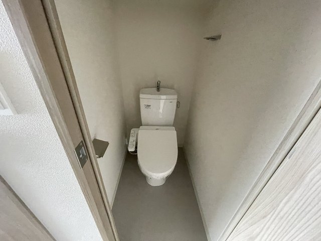 トイレ　参考写真