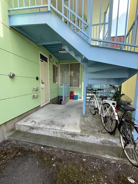 エントランス　エントランス