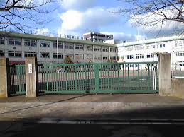 小学校　北区立柳田小学校（小学校）まで409m