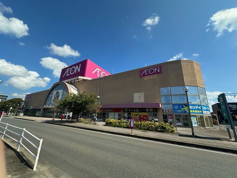 ショッピングセンター　イオン福岡東ショッピングセンター（ショッピングセンター）まで2324m