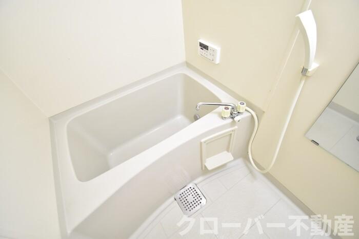 バス・シャワールーム　浴室