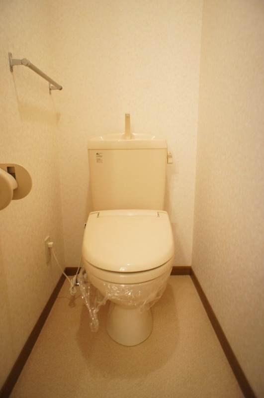 トイレ　図面と現状に相違がある場合には現状を優先