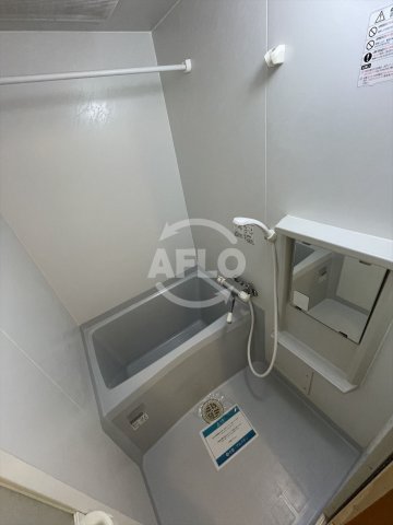 バス・シャワールーム　アーデン和泉町　浴室