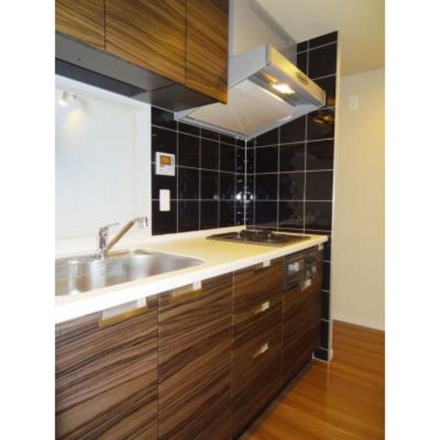 キッチン　※写真は同タイプ住戸です。