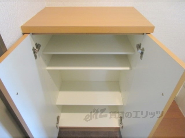 収納　下駄箱