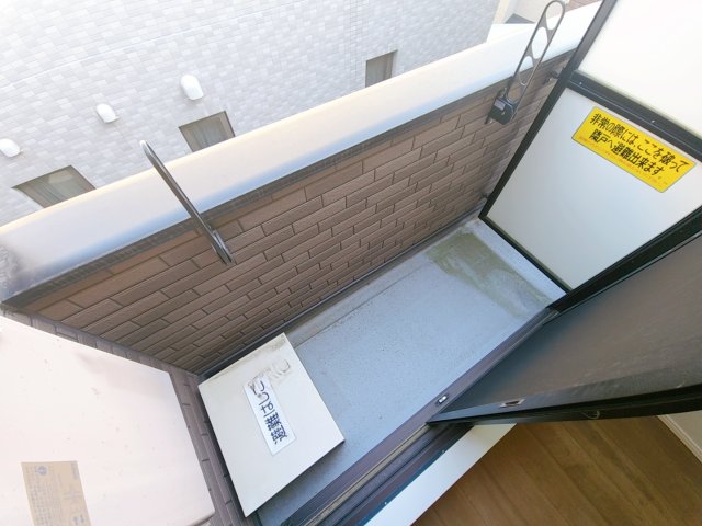バルコニー　外からの目が気にならないバルコニーで洗濯物が干せます