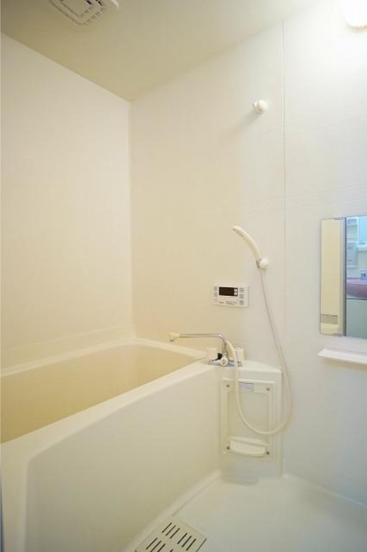 バス・シャワールーム　図面と現状に相違がある場合には現状を優先