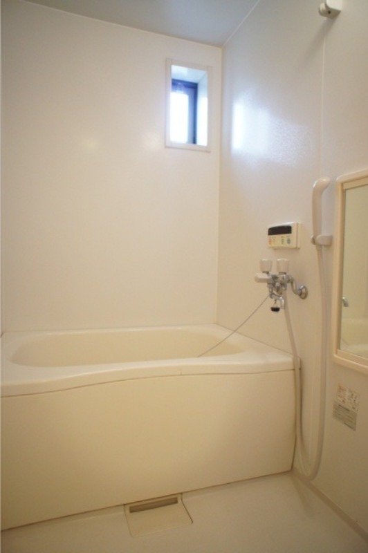 バス・シャワールーム　図面と現状に相違がある場合には現状を優先