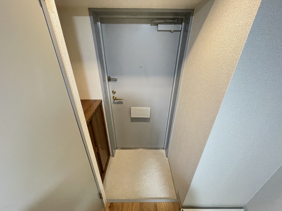 玄関　※別部屋の写真です