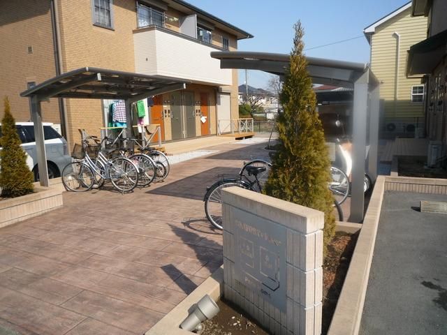 エントランス　駐輪場