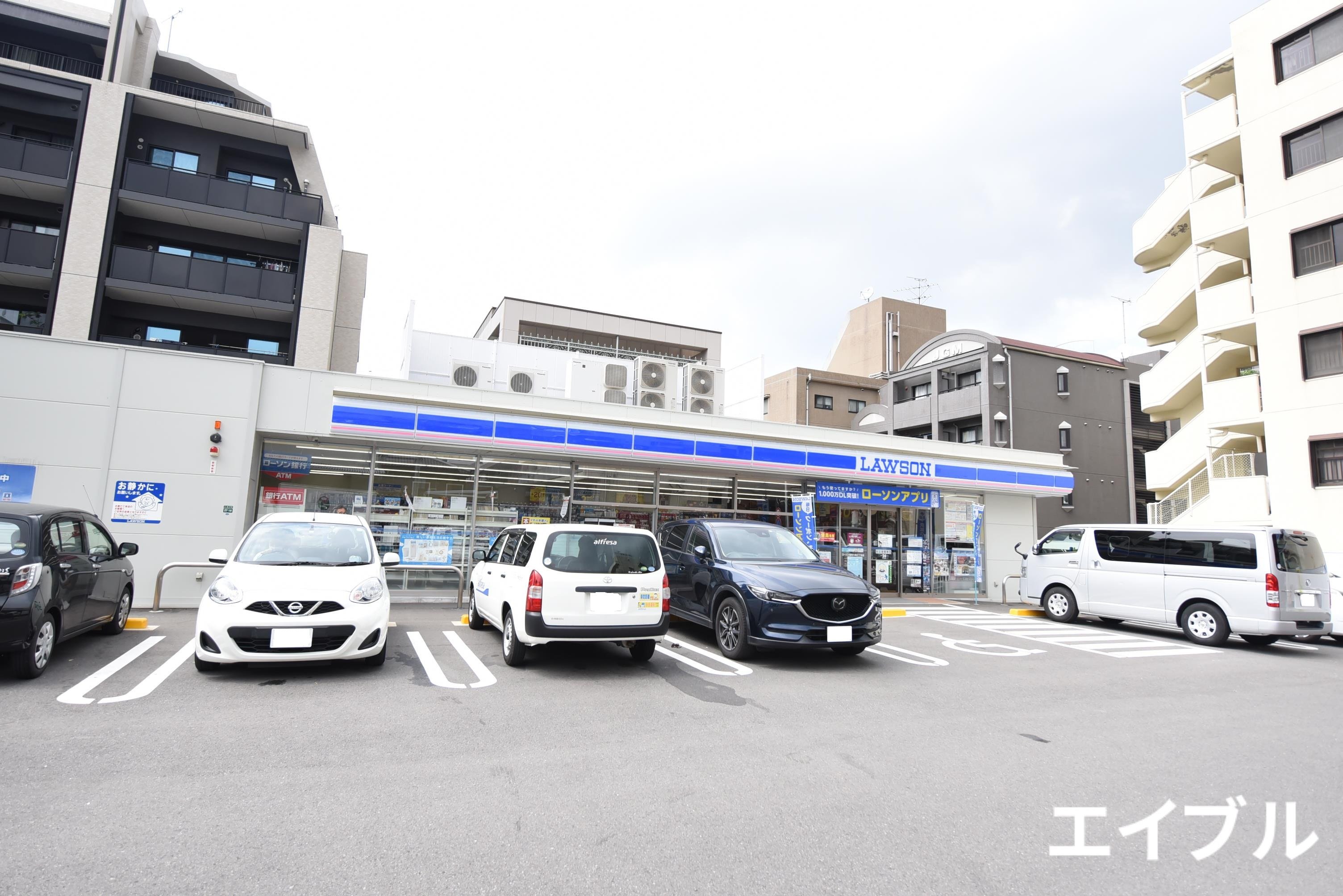 コンビニ　ローソン福岡大楠三丁目店（コンビニ）まで286m