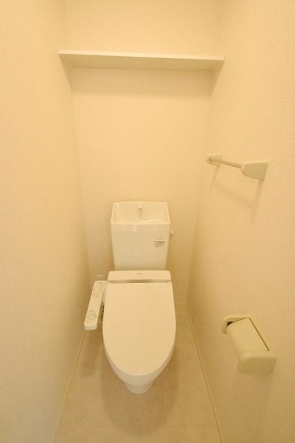 トイレ　☆温水洗浄便座☆