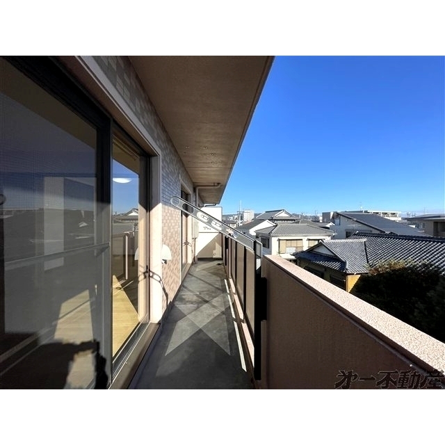 バルコニー　バルコニー