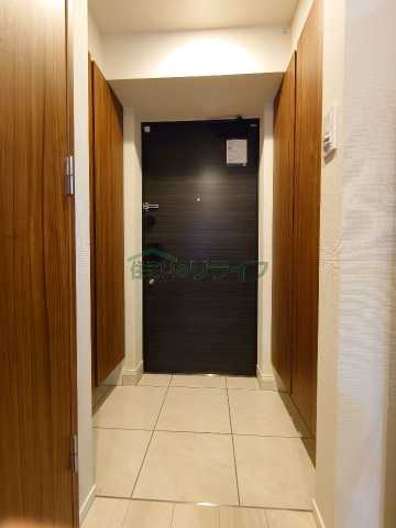 玄関　クレヴィスタ練馬桜台II