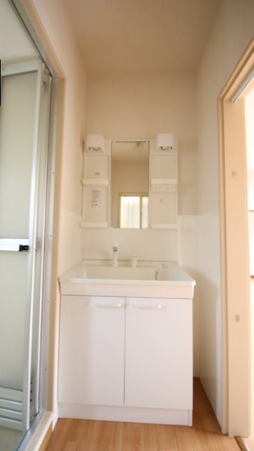 洗面設備　※他部屋参照・現況優先