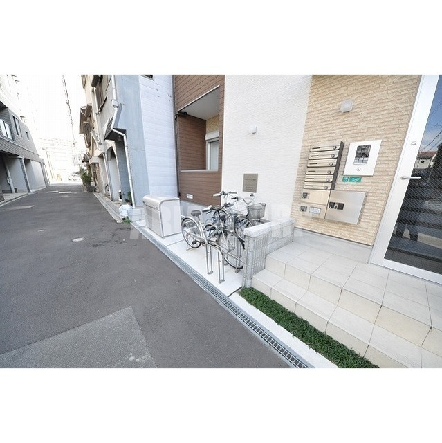 エントランス　宅配BOX付◎オートロック対応物件♪