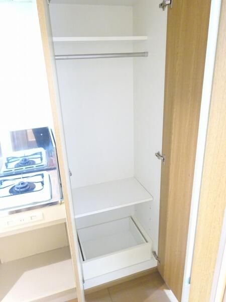 収納　※反転タイプ別室参考写真