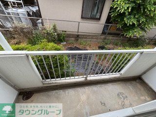 バルコニー　庭