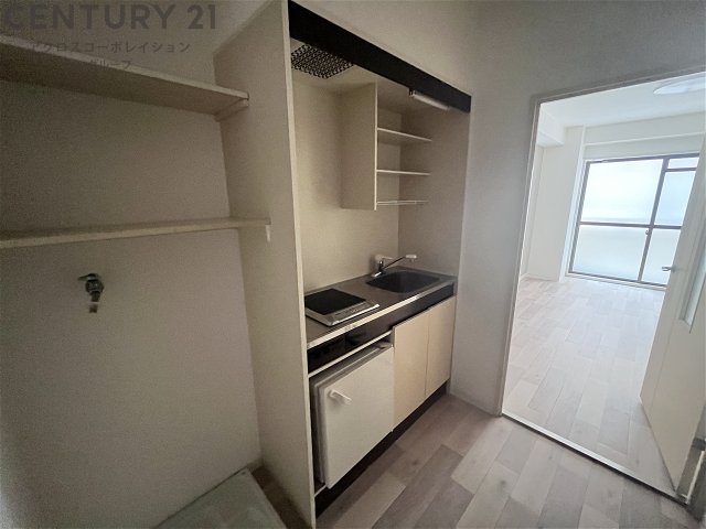 キッチン　掃除のしやすいIHクッキングヒーターのキッチンです☆