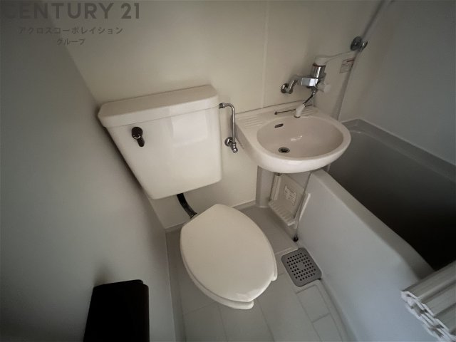 トイレ　掃除のしやすいシンプルなトイレです！