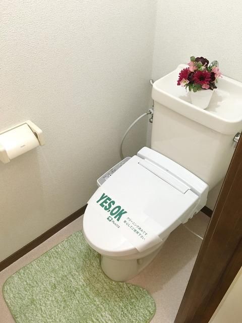 トイレ　★シャワートイレ完備ですよ★
