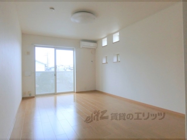 居室・リビング　洋室