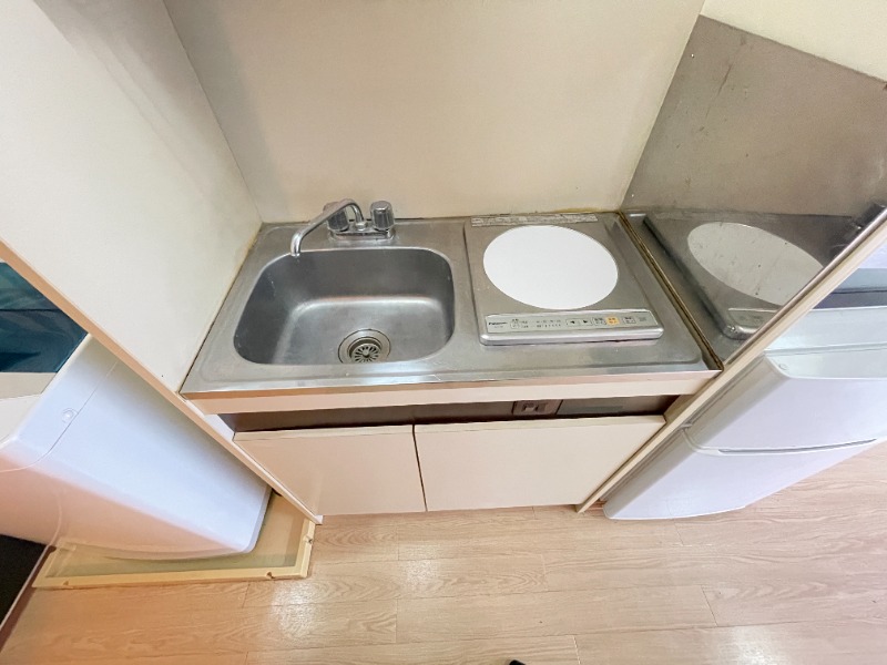 キッチン　※別号室写真使用