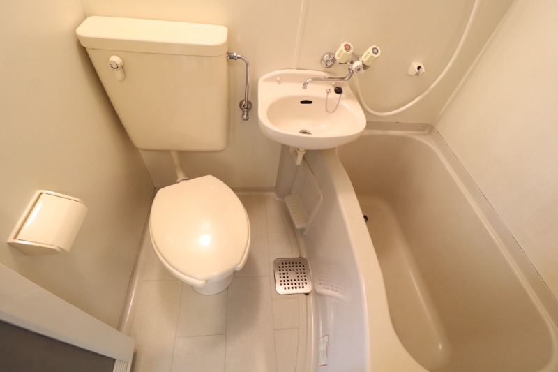 バス・シャワールーム　※別号室写真使用