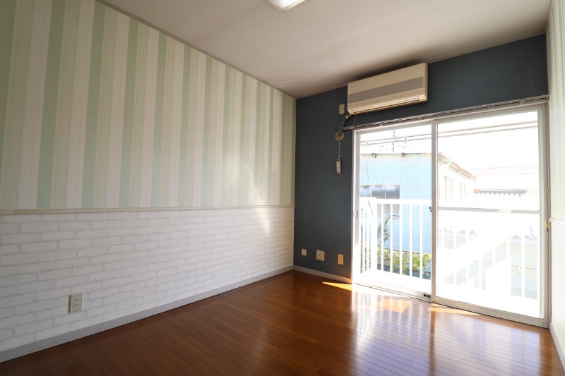 居室・リビング　※別号室写真使用