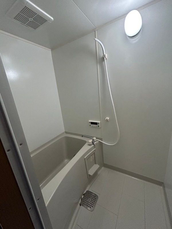 バス・シャワールーム　別部屋参考写真