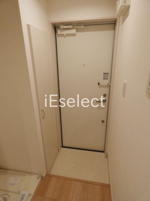 玄関　シューズボックス付きです。