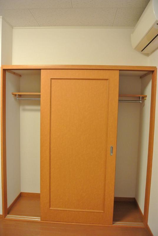 収納　クローゼット