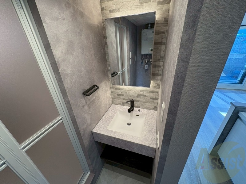 洗面設備　シャンプードレッサーで身支度もラクラクです！