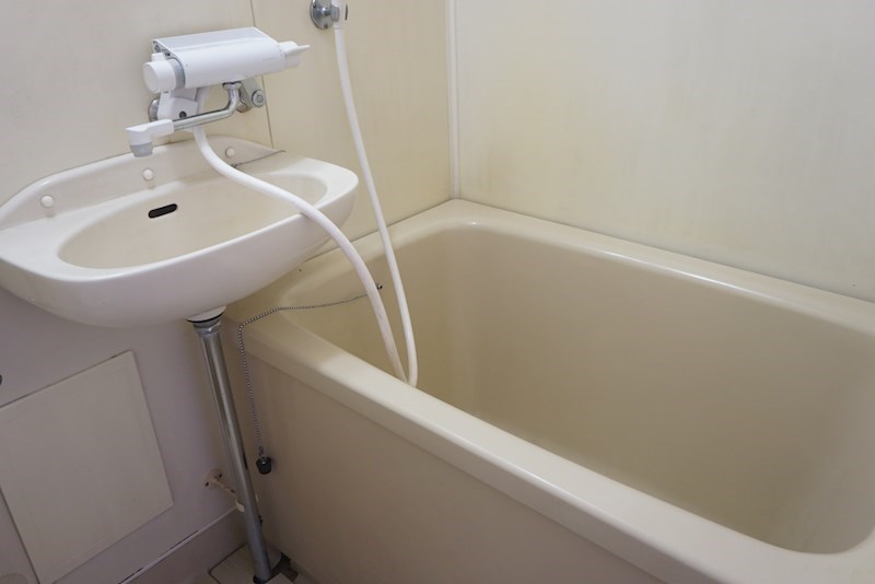 バス・シャワールーム　温度調節不要！