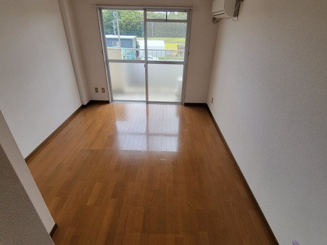 ビレッタ七瀬川の居間写真