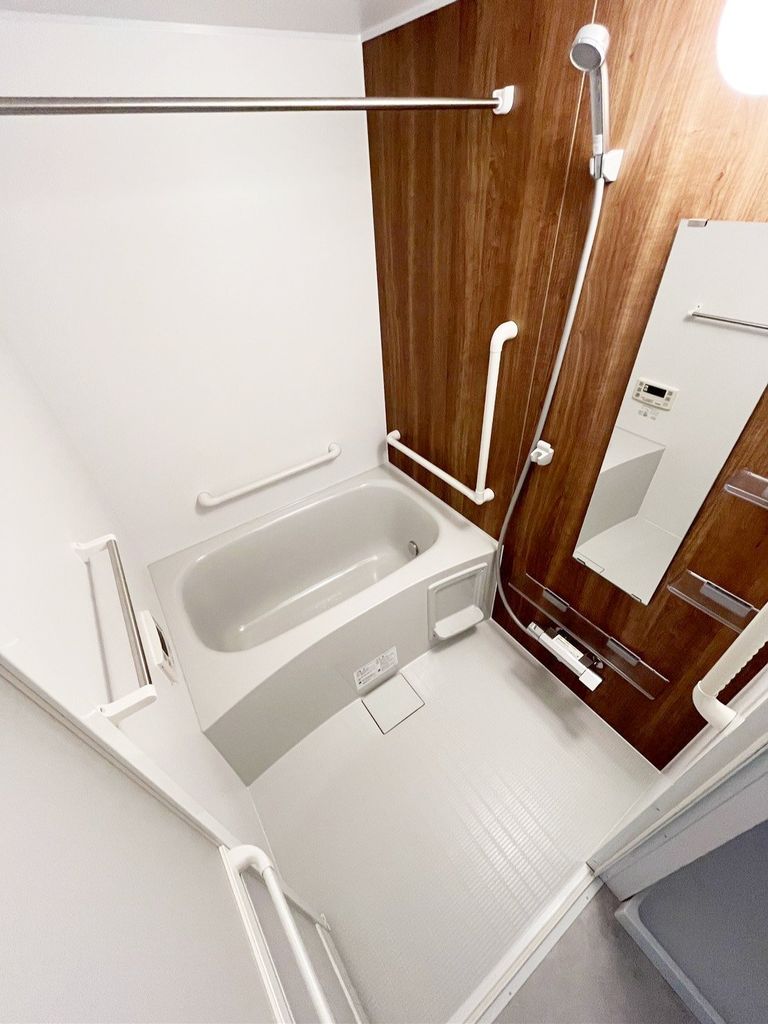 バス・シャワールーム　★退去後のリフォームイメージ★