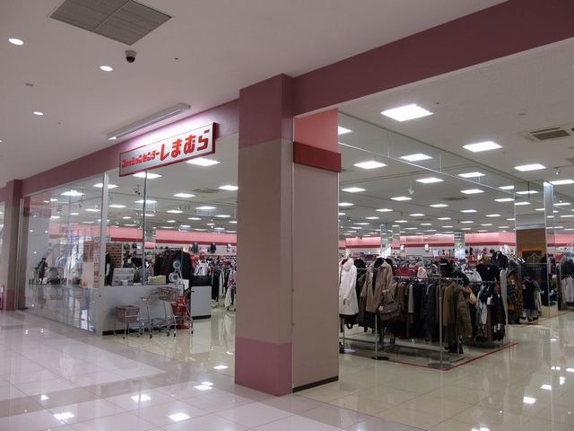 ショッピングセンター　ファッションセンターしまむらフォレオ大阪ドームシティ店（ショッピングセンター）まで689m