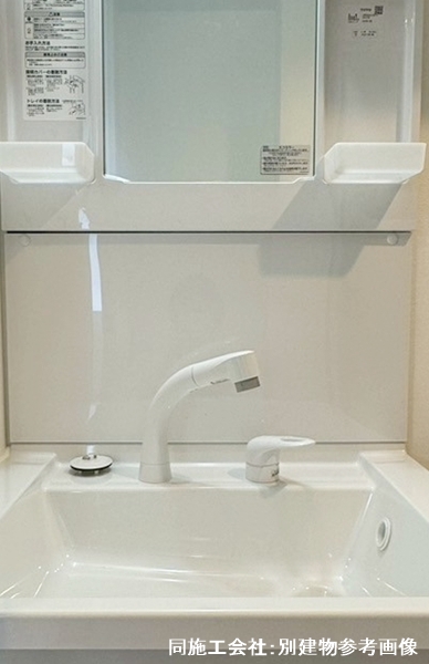 洗面設備　身支度に欠かせない独立洗面台♪